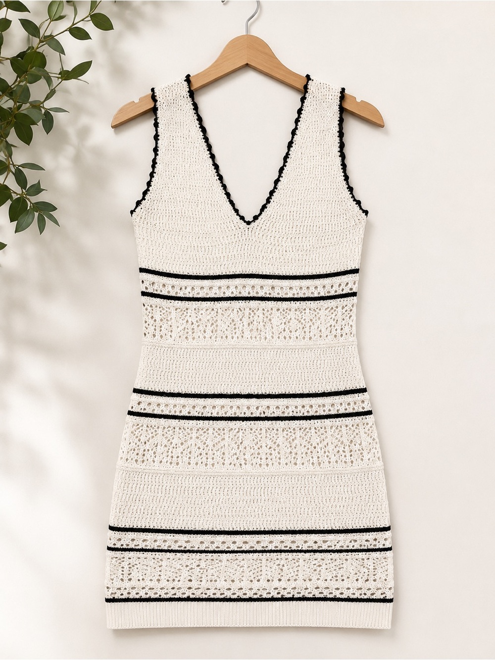 Abercrombie & Fitch Contrast Knit Mini Dress Ivory Black Size Small Petite